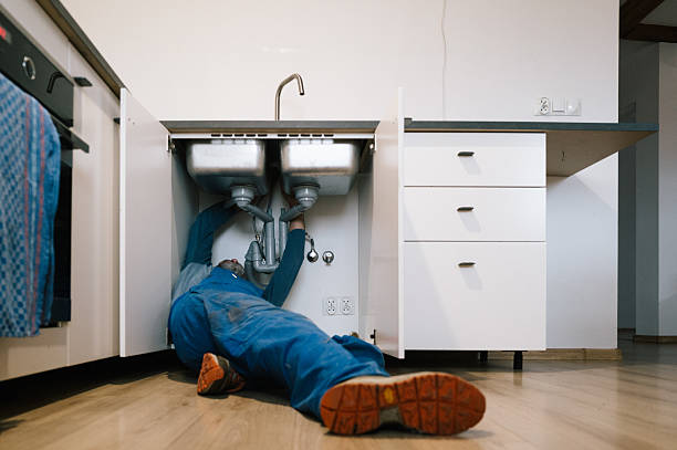 Professional Drain Cleaning technician working in Jadwin, MO